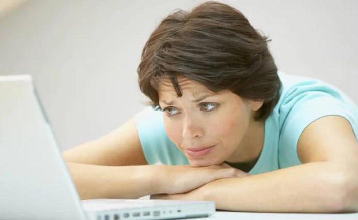 Quảng cáo trên Google đè bẹp nội dung, người dùng 'hoa mắt'