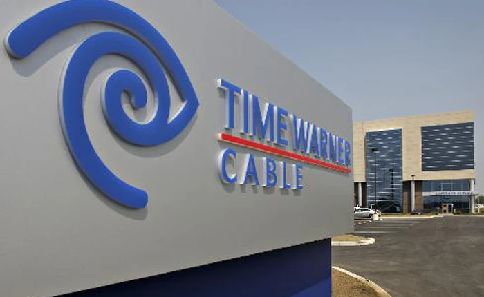 Yahoo để tuột dịch vụ chia sẻ video Hulu vào tay Time Warner Cable