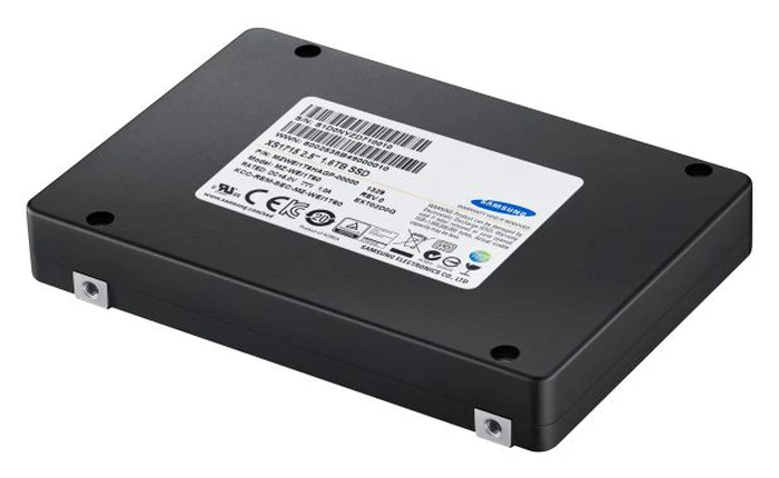 Ổ SSD "quái vật" mới của Samsung hướng tới thị trường doanh nghiệp