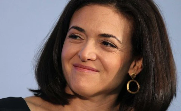 "Nữ hoàng" Facebook từng có ý định phá thương vụ Yahoo - Tumblr