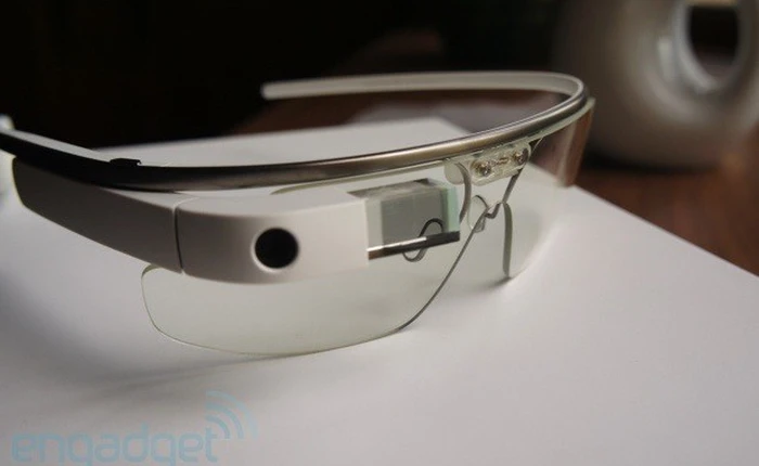 Ứng dụng giúp điều khiển giao diện của Google Glass bằng thiết bị Android