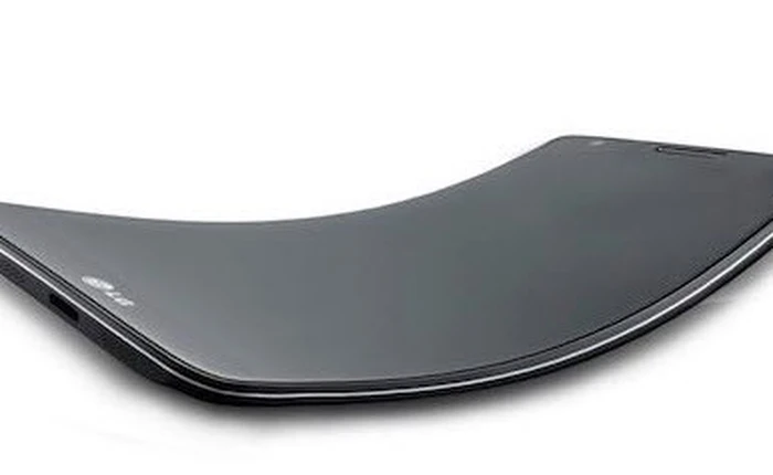 LG sắp tung điện thoại G Flex với màn hình uốn cong vào tháng tới