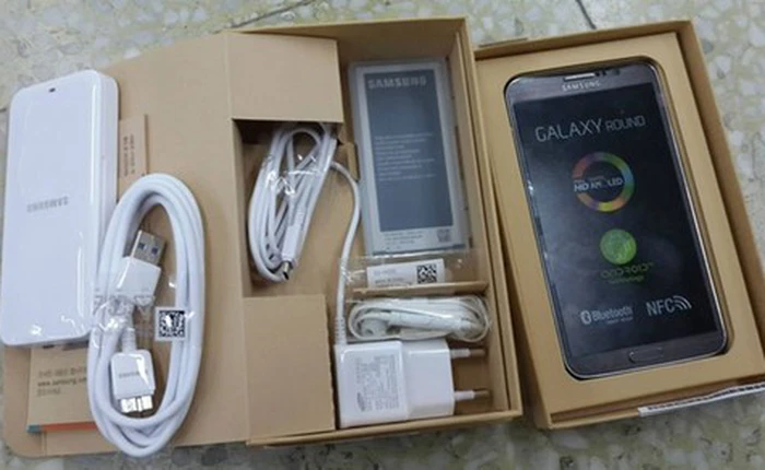 Điện thoại màn hình cong Galaxy Round về Việt Nam với giá 21 triệu đồng