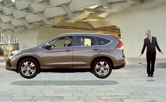 Quảng cáo xe hơi "siêu ảo" của Honda