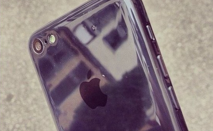 iPhone 5C bản màu đen lần đầu lộ diện rõ nét