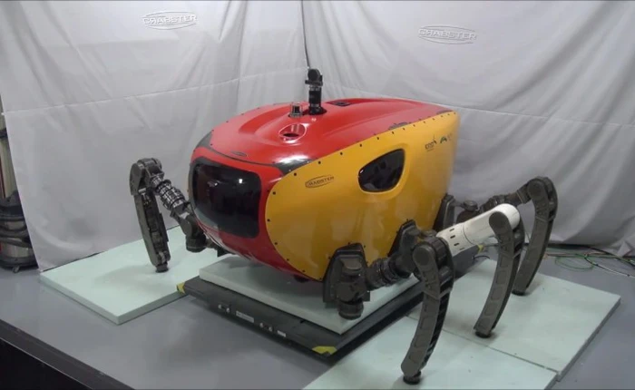Robot Crabster hình con cua giúp thám hiểm xác tàu đắm