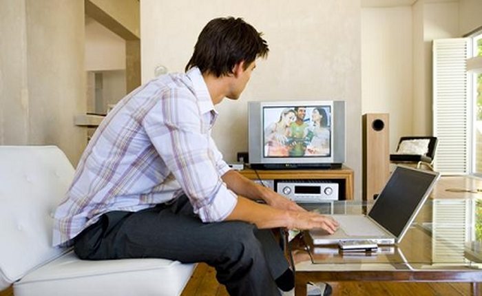 Các bước cần biết khi kết nối laptop với TV