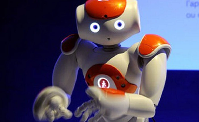 Ra mắt Robot da nhân tạo, giao tiếp được với con người
