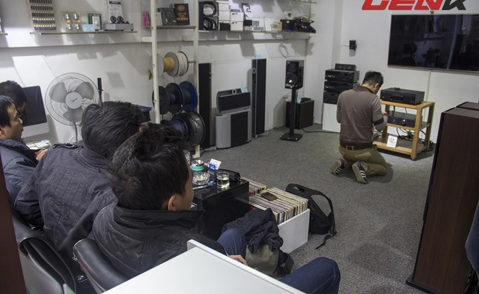 Máy nghe nhạc đọ sức với dàn CD hi-end