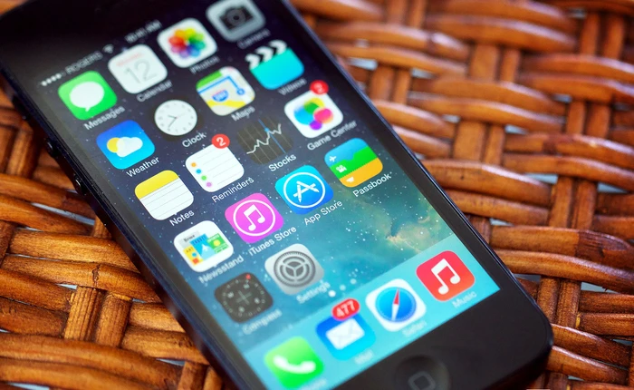 Bí ẩn buồn nôn khi dùng iOS 7 và cách khắc phục