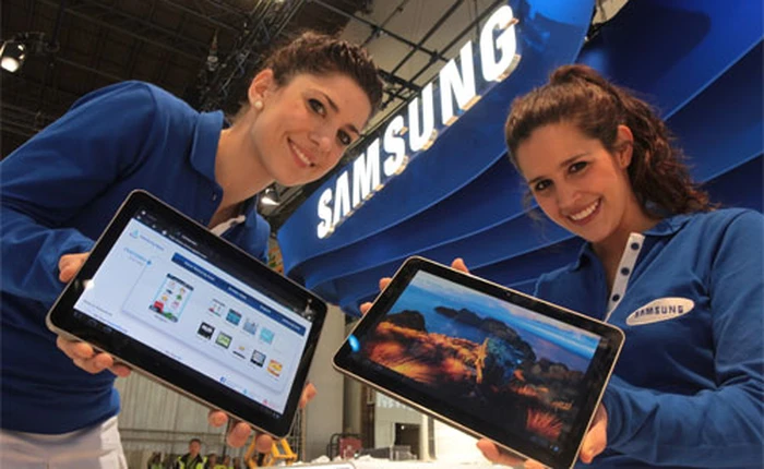 Có tin đồn Apple và Samsung sẽ chạy đua sản xuất tablet 12 inch