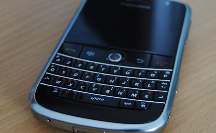 CEO BlackBerry: Đừng bị cám dỗ bởi các điện thoại thời trang