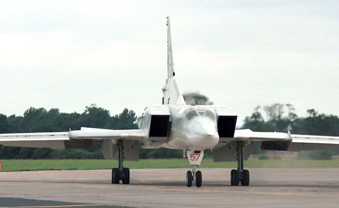 Nga điều Tu-22 tới Crimea nhằm đối phó lá chắn tên của lửa Châu Âu