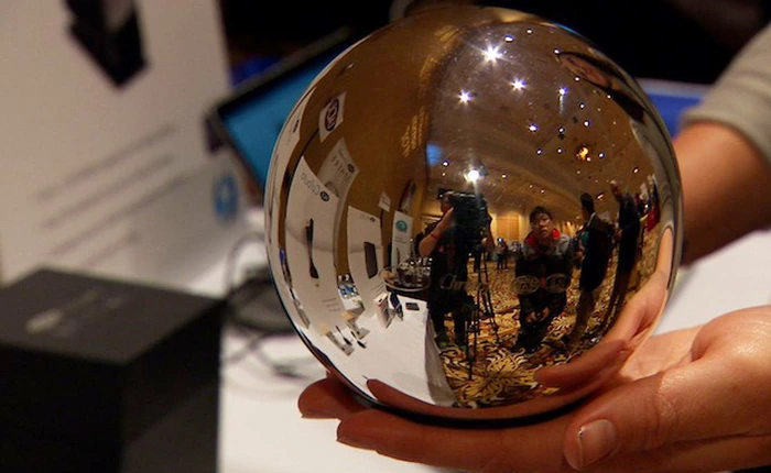 Những thiết bị kì cục nhận thất bại cay đắng tại CES 2014