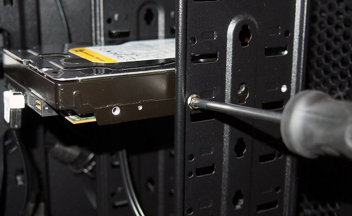 Gắn thêm ổ cứng cho PC để bàn