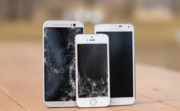 HTC One 2014 chiến thắng iPhone 5s và Galaxy S5 về độ bền