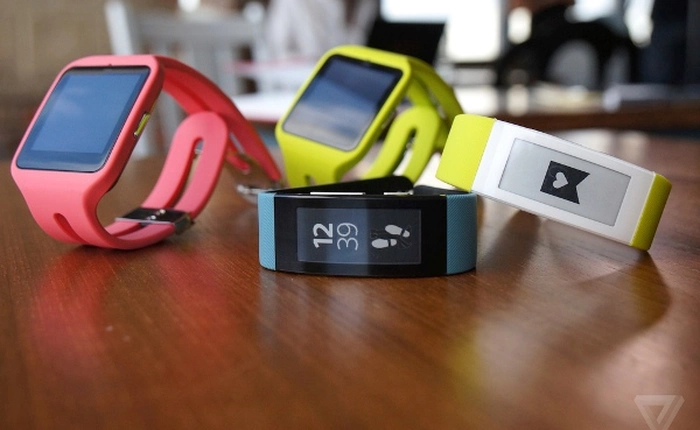 Sony giới thiệu SmartWatch 3 chạy Android Wear