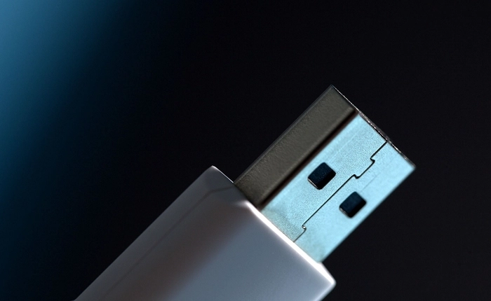Phát hiện lỗi bảo mật nghiêm trọng trên thiết bị USB