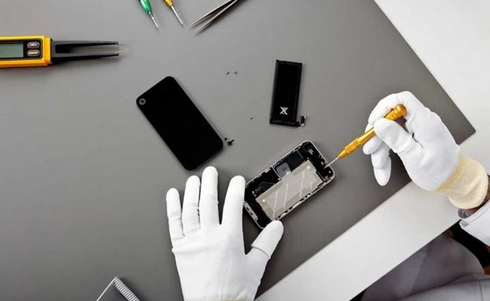 Đội ngũ bí mật đứng sau dây chuyền sửa lỗi của Apple