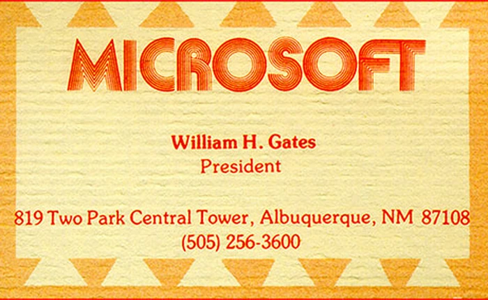 "Săm soi" card visit của những nhân vật nổi tiếng