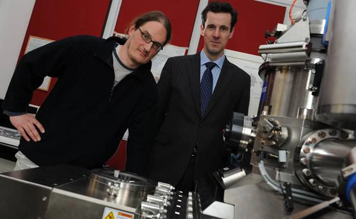 Tạo ra siêu vật liệu graphene đơn giản từ than chì