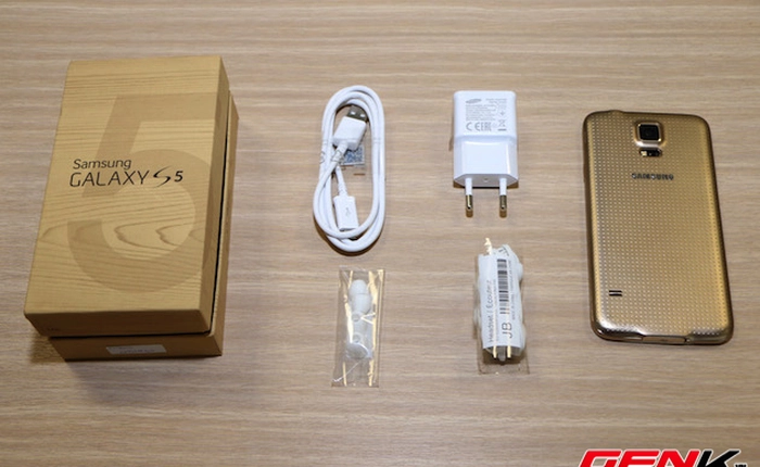 Mở hộp Galaxy S5 màu vàng chính hãng