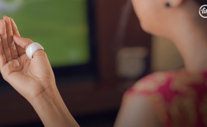 Chiếc nhẫn thông minh biến tay bạn thành tay cầm không dây độc đáo