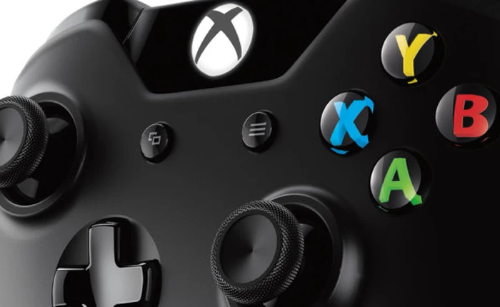Hacker giúp tay cầm Xbox One tương thích với PC