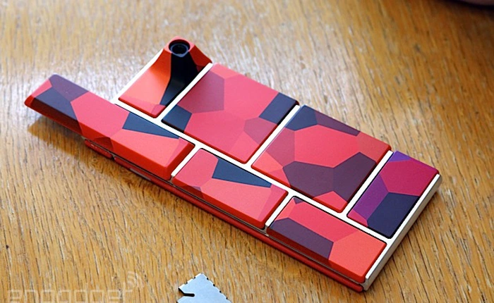 Điện thoại lắp ghép Ara có thể thay nóng linh kiện