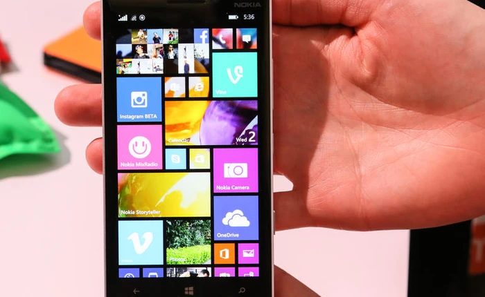 Microsoft khó chọn tên cho điện thoại Nokia