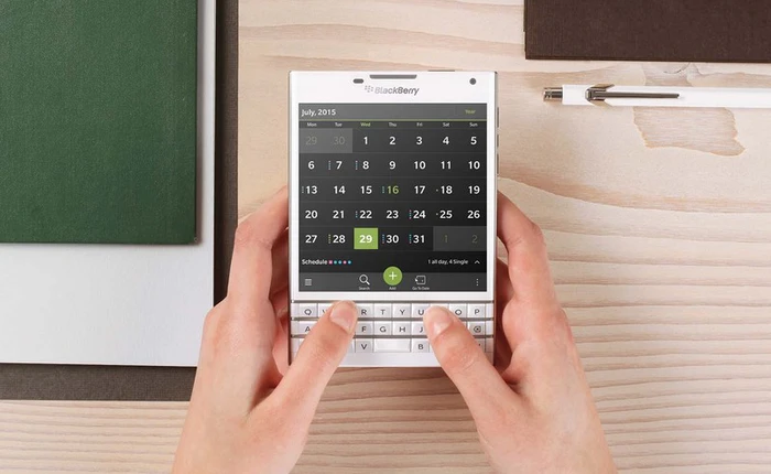 Blackberry xác nhận Passport phiên bản trắng ngọc trai
