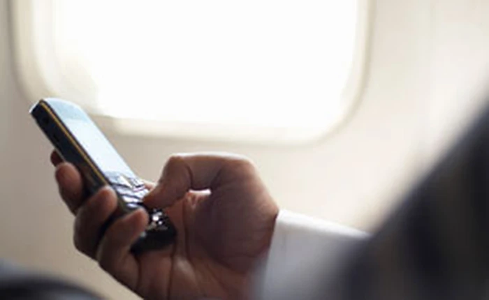 Liệu có thể ngụy trang bom thành điện thoại di động?