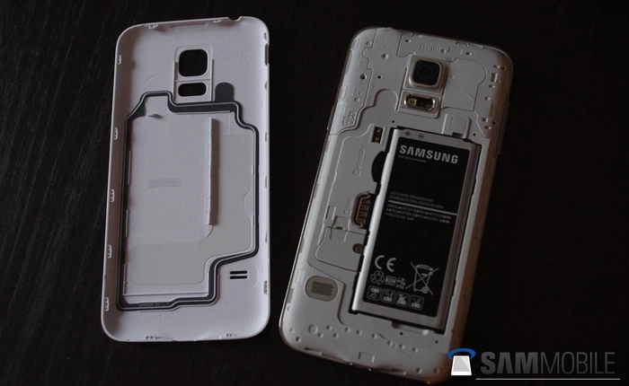 Tiếp tục rò rỉ ảnh thực tế của Galaxy S5 Mini trước ngày ra mắt