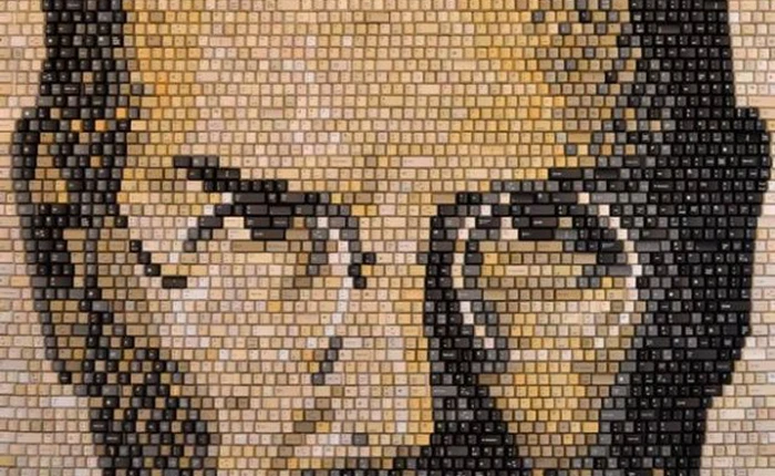 Dùng 6000 phím máy tính để tạo chân dung Steve Jobs