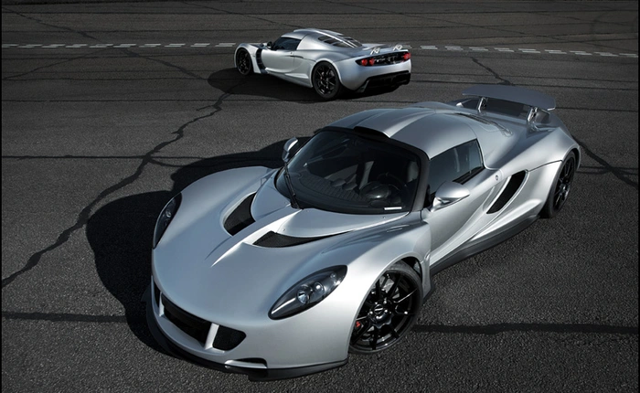 Top 10 chiếc xe có tốc độ nhanh nhất thế giới