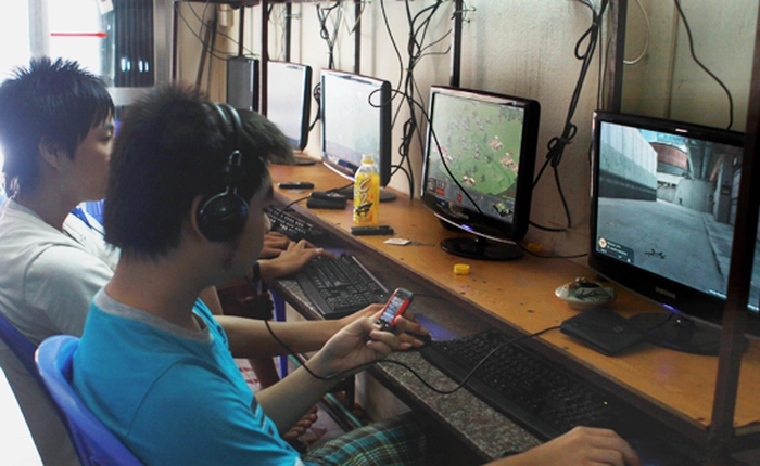 Hà Nội yêu cầu quán internet đóng cửa trước 10 giờ đêm