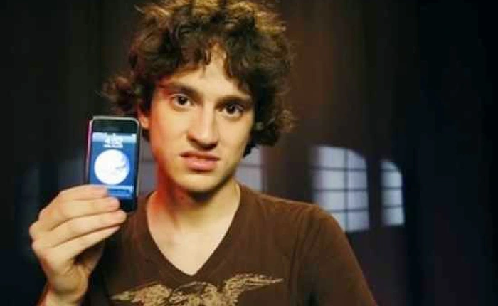 Cuộc đời của 10 hacker mũ đen nổi tiếng thế giới