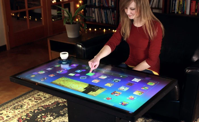 Chiếc bàn cafe chạy...Android