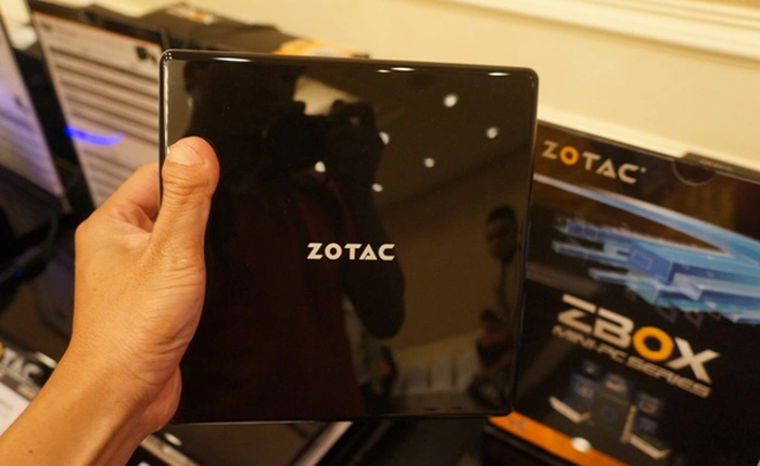 Máy tính để bàn có thể cầm bằng một tay