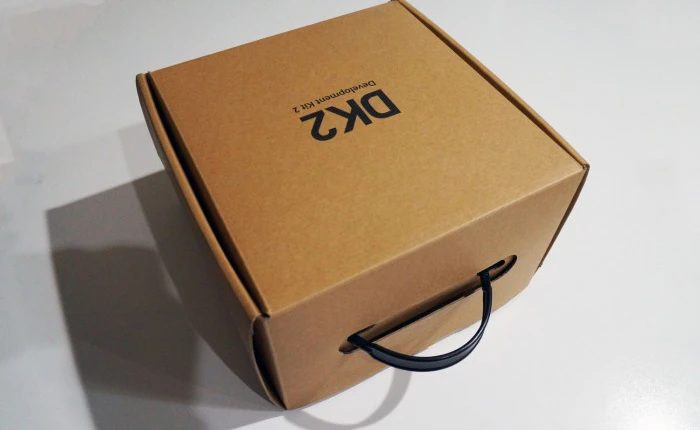 "Đập hộp" bộ sản phẩm kính thực tế ảo Oculus Rift DK 2