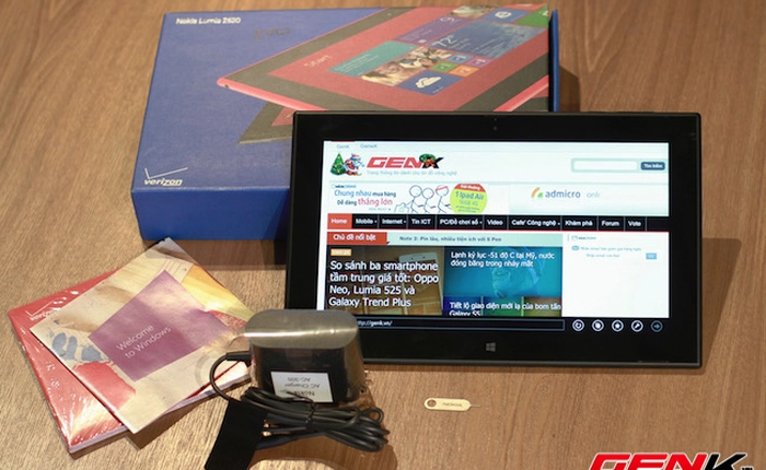 Mở hộp Lumia 2520 tại Việt Nam