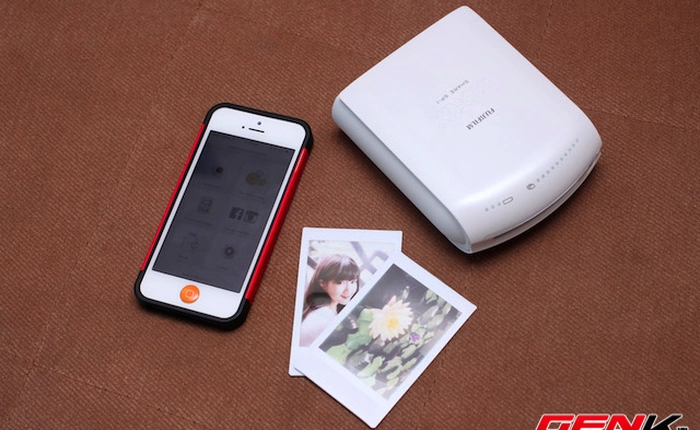 Mở hộp máy in ảnh di động Fujifilm Instax SHARE