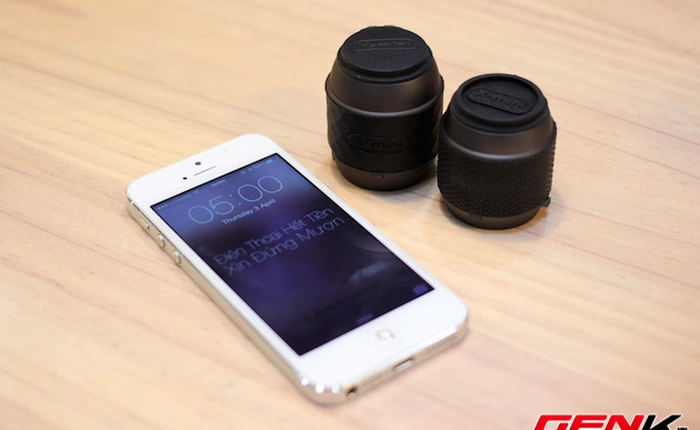 Mở hộp bộ đôi loa di động nhỏ nhất thế giới của X-Mini