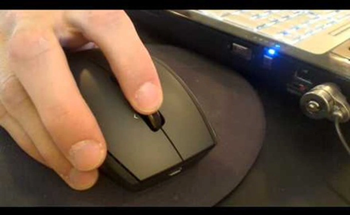 Những tác dụng của nút cuộn chuột có thể bạn chưa biết