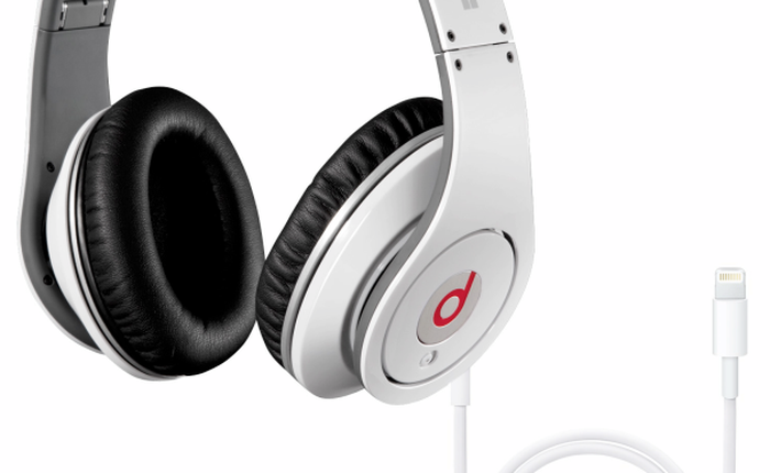 iPhone, iPad có thể sử dụng tai nghe kết nối qua cable Lightning