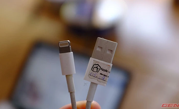 Khách hàng kêu than vì lạc giữa rừng phụ kiện đóng mác "zin"