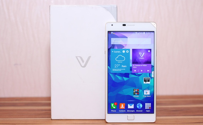 Mở hộp Pantech Vega Iron 2 chính hãng, giá 12,2 triệu đồng