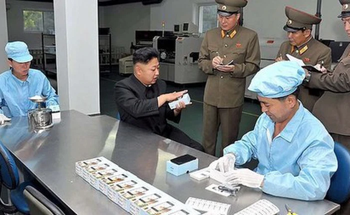 Nghi vấn smartphone Triều Tiên là bản sao của điện thoại giá rẻ Trung Quốc?