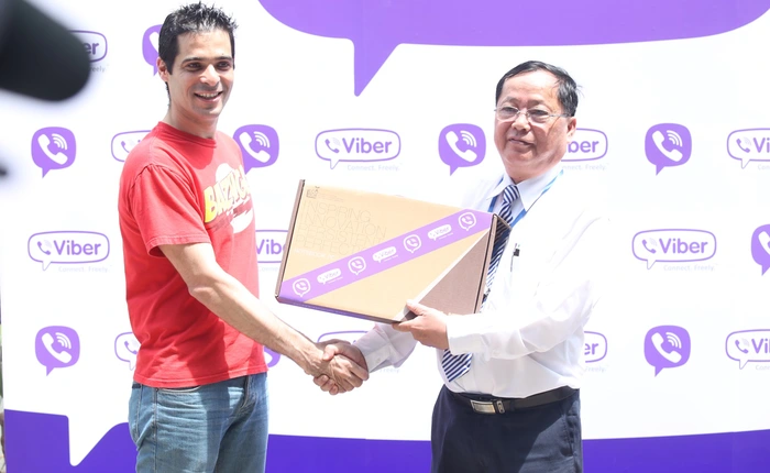 CEO Viber Talmon Marco thăm và trao tặng quà cho Trung tâm nhân đạo Quận 3