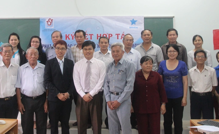 Lớp học Internet miễn phí: "Tin học kết nối cộng đồng"